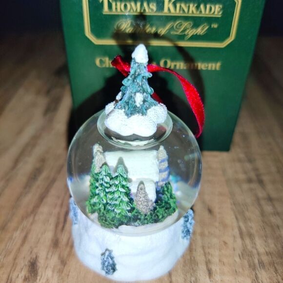 Vintage 1999 Thomas Kinkade Stonehearth Hutch Christmas Ornament Mini Globe - Picture 5 of 8